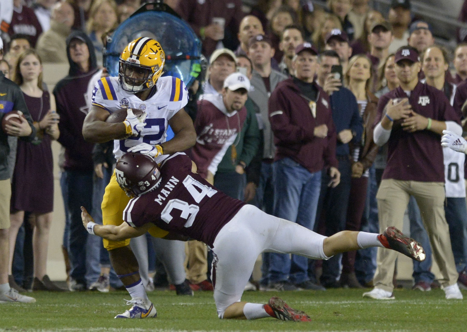 lsutexasamfootball.112518 HS 3750.JPG
